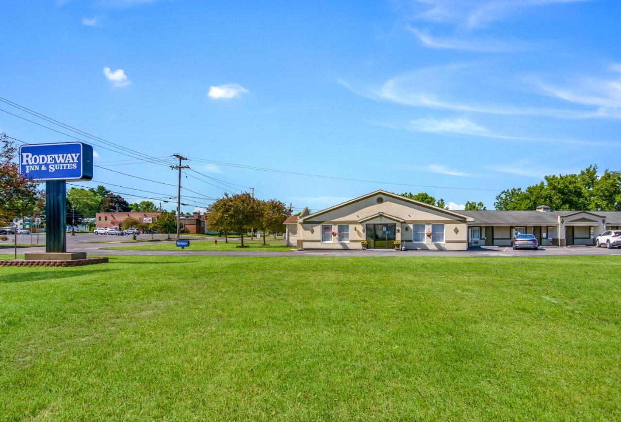 Rodeway Inn Weedsport Kültér fotó