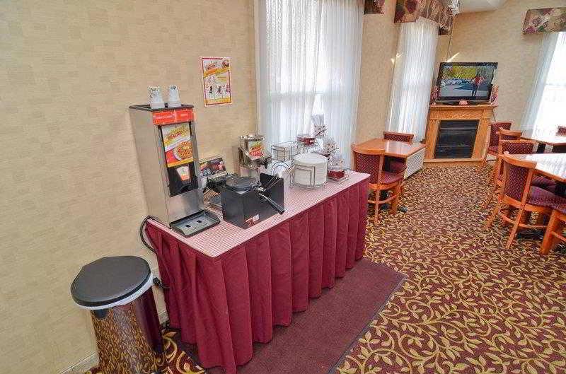 Rodeway Inn Weedsport Kültér fotó
