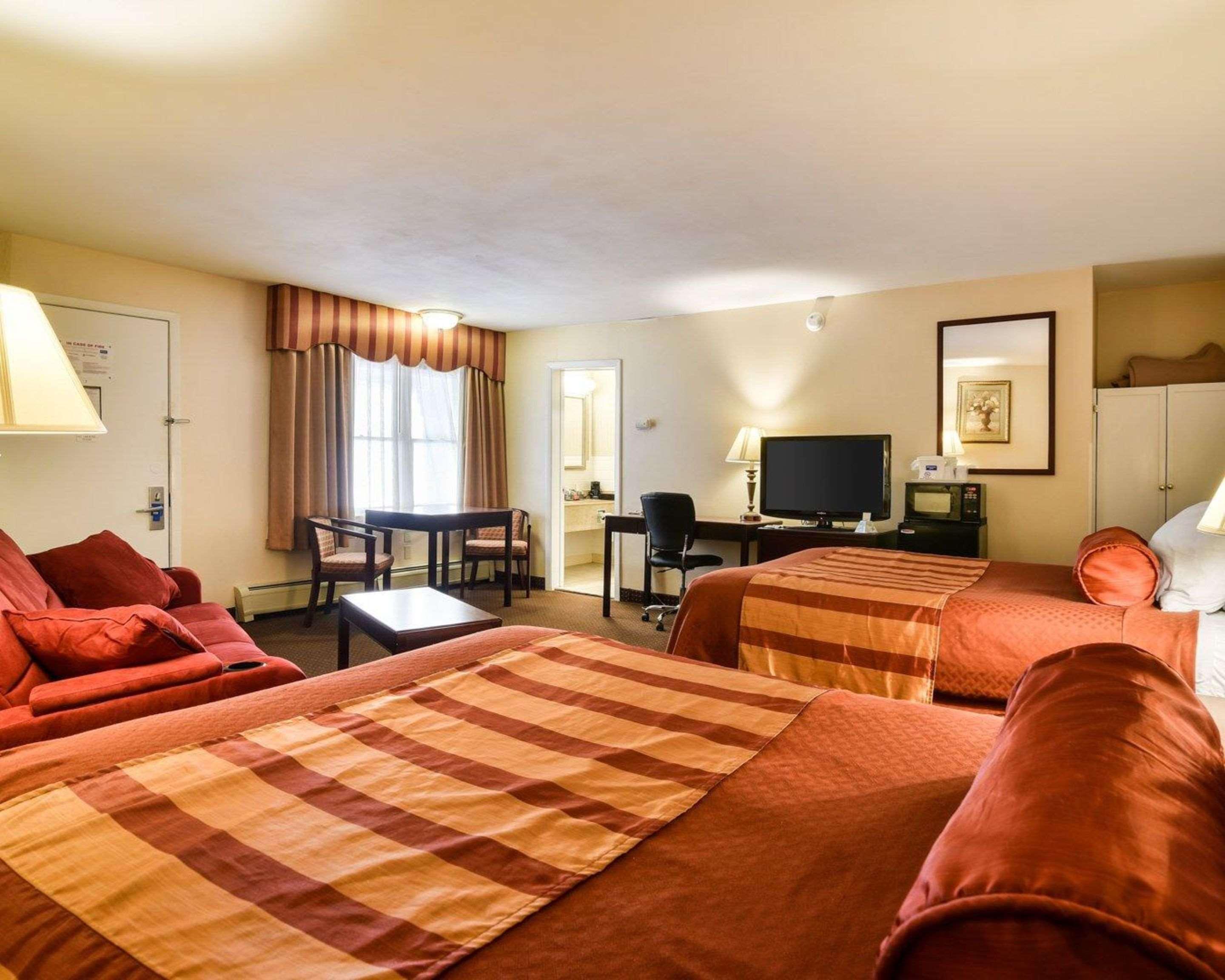 Rodeway Inn Weedsport Kültér fotó