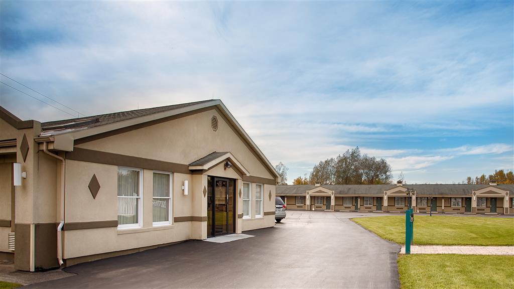 Rodeway Inn Weedsport Kültér fotó