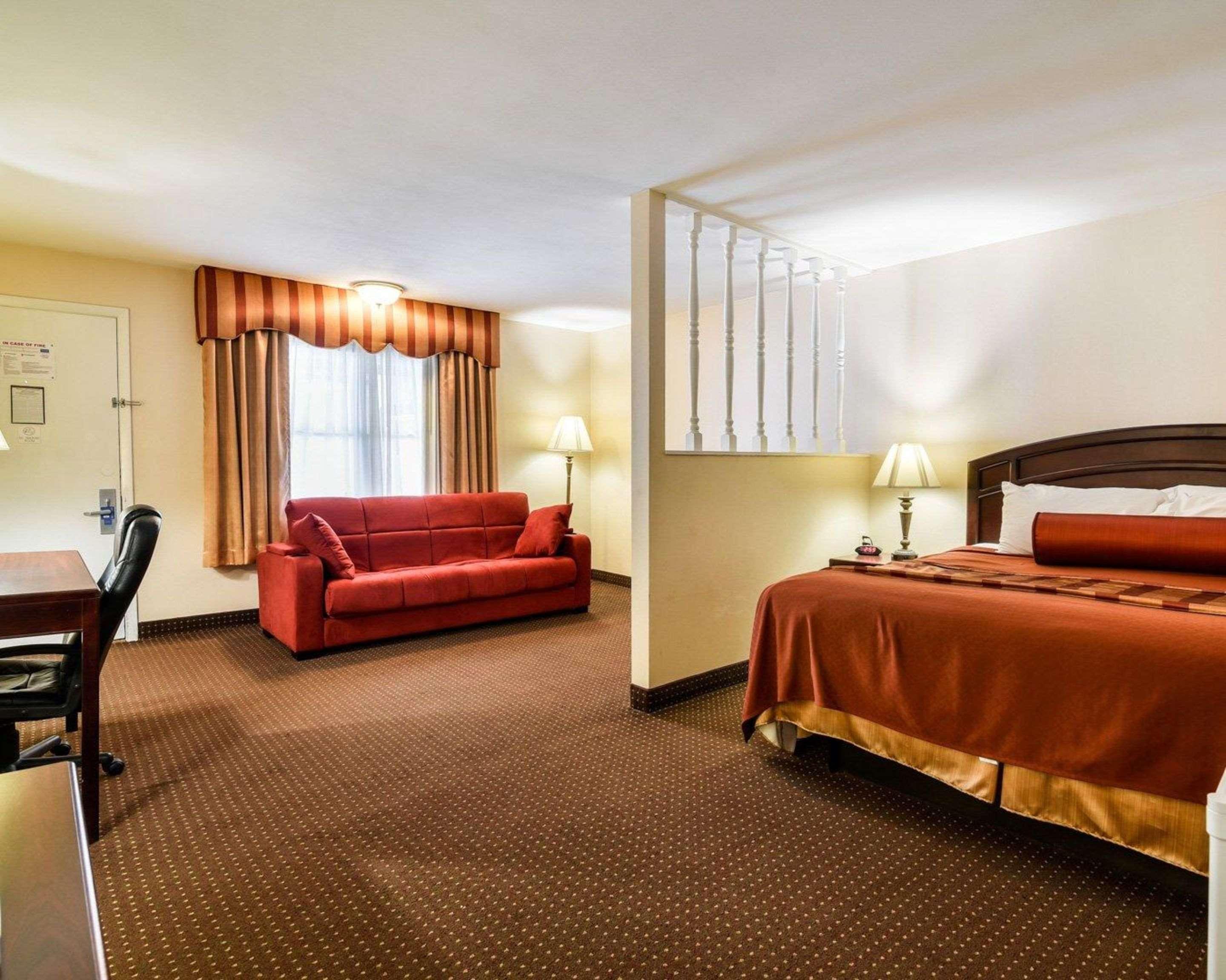 Rodeway Inn Weedsport Kültér fotó